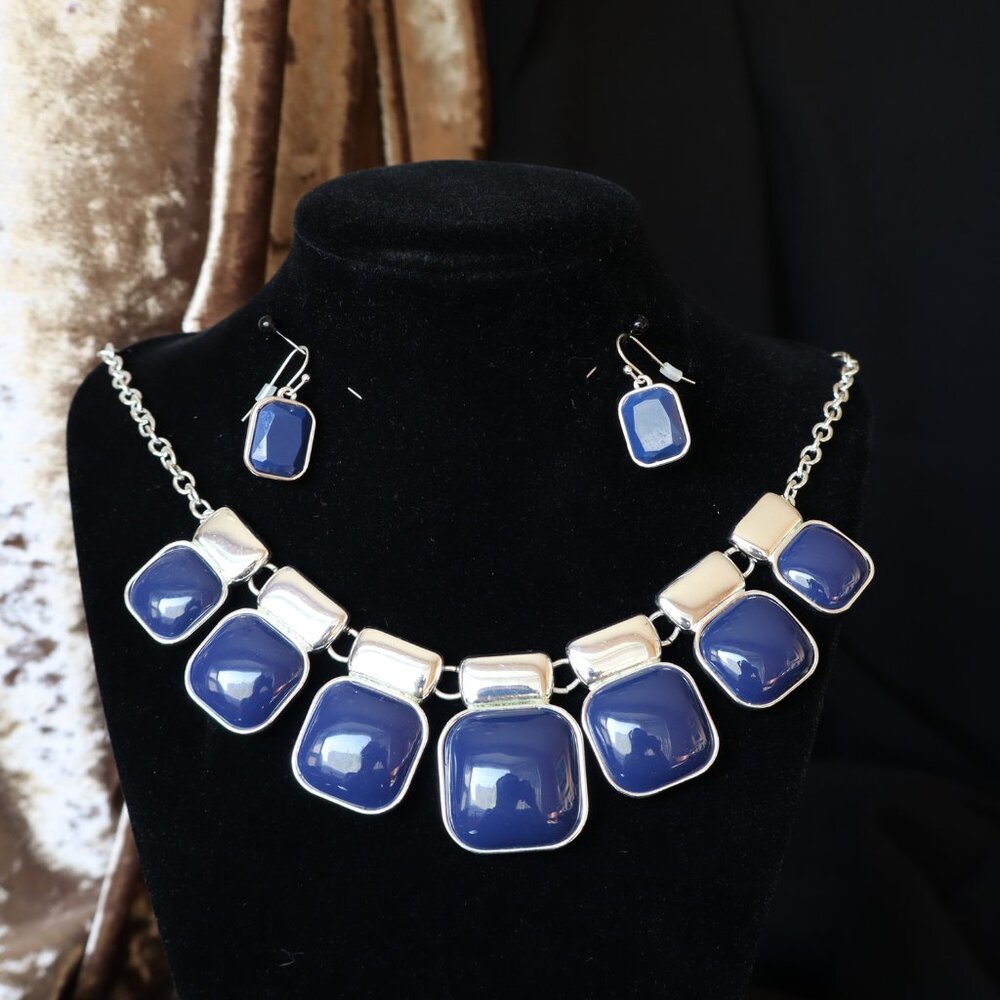 Necklace + Earring Set Blue Squares on Silver Tone Chain Adjustable Dangle Hook